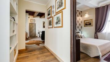 2 Schlafzimmer, BĂŒgeleisen/BĂŒgelbrett, kostenloses WLAN, BettwĂ€sche