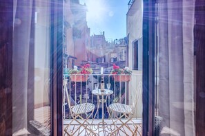 Outdoor dining - In the heart of the historic center - Navona square (Roma)