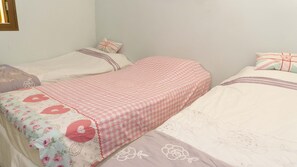 2 Schlafzimmer, Bügeleisen/Bügelbrett, WLAN, Bettwäsche