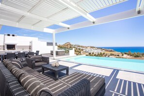 Outdoor dining - Villa beautiful decoration and superb sea view, heated pool (rhodes)
