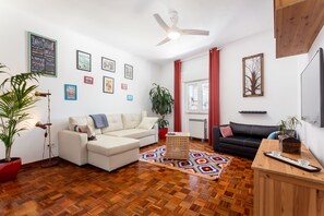 スマートテレビ、書庫