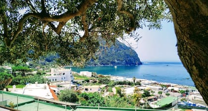 100mt from the beach, 3 bedrooms and 3 bathrooms, terrace, garden and parking.