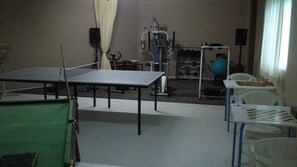 Fitness facility - ideal bungalow for families with children, parking and sports courts (puebla de cazalla)