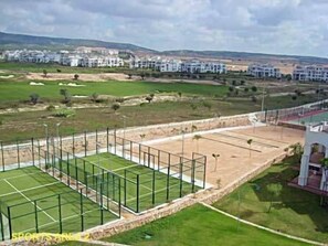Sports court - 2 Bed Apartment On PGA Golf Course (Sucina)