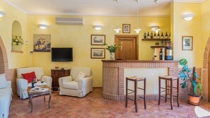 Bar (en la propiedad)