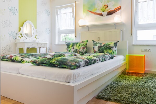 1 chambre, fer et planche à repasser, lit parapluie, Wi-Fi gratuit