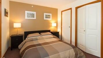 1 室のベッドルーム、アイロン / アイロン台、WiFi、ベッドシーツ