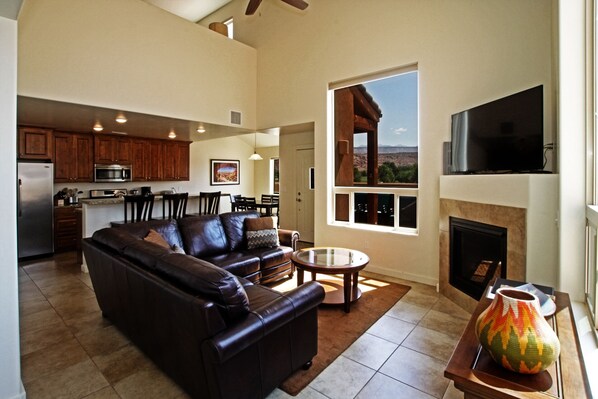 TV, fireplace, DVD player