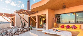 Casa Del Mar - Maison inspirée de Santa Fe avec un style de vie méditerranéen gracieux