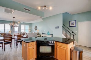 Interior - 🌞Oceanfront 🏖️Steps to sand 🐶Dog Friendly⚡️EV charger (North Topsail Beach)