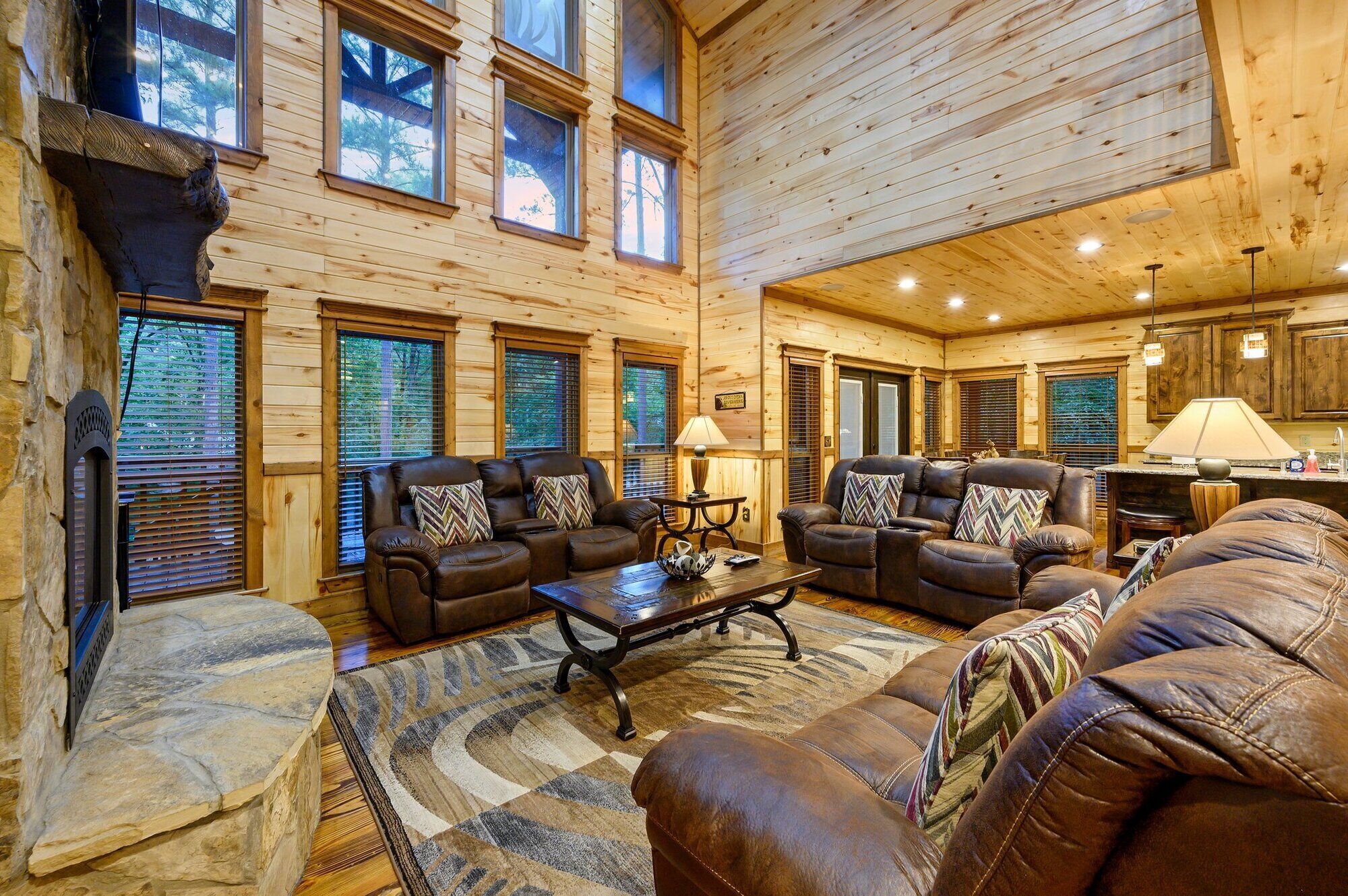 Télévision, cheminée