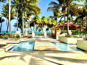 Outdoor pool, a heated pool