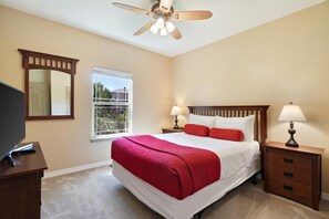 3 Schlafzimmer, Schreibtisch, Bügeleisen/Bügelbrett, kostenloses WLAN