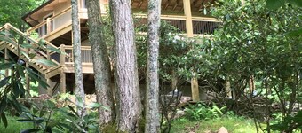 1300 ft to Ski Beech! New decks and interior updates. Great views Last min deals