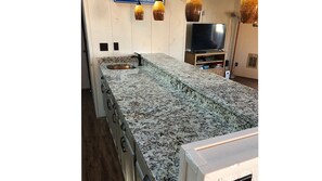 Interior - 1300 ft to Ski Beech! New decks and interior updates. Great views Last min deals (Beech Mountain)