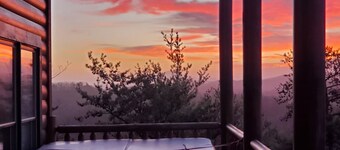 Elokuvateatteri, henkeäsalpaavat näkymät, HTub, Wii, Xbox, karaoke, ilmainen WiFi, uima-allas, 5 min Pkw