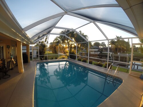 Spacious HeatedPool/Gulf Access/South Exp/Wifi/Fireplace-Special Summer Discount