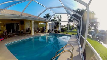 Una piscina climatizada