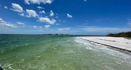 Spacious HeatedPool/Gulf Access/South Exp/Wifi/Fireplace-Special Summer Discount