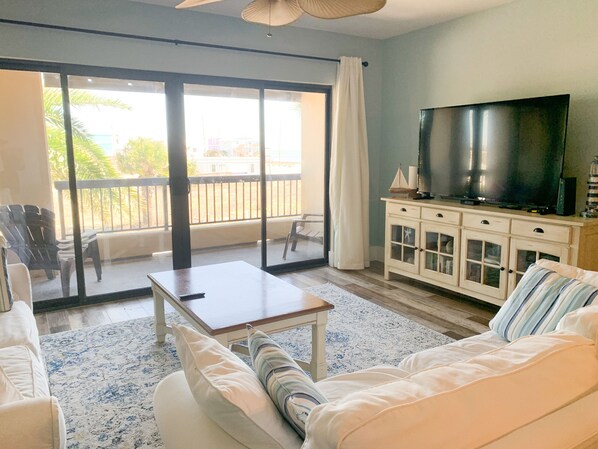 Smart TV, DVD player, books