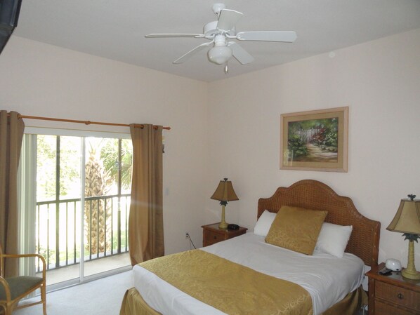 3 bedrooms, iron/ironing board, travel cot, free WiFi - Spacious 3Br 2Ba condo located on Amenity Filled Resort Near Disney. (Davenport)