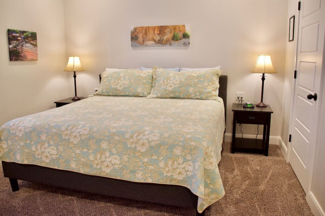 2 bedrooms, iron/ironing board, travel cot, WiFi