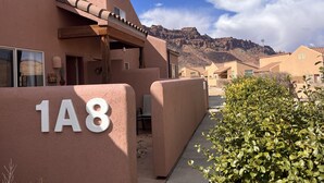 Exterior detail - 1A8 Views, Shared Pool & Hot Tub, Private Patio & Garage (Moab)
