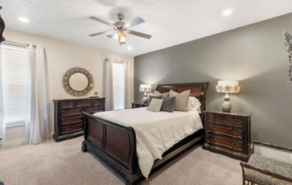 4 dormitorios, tabla de planchar con plancha, wifi y ropa de cama