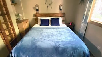 1 chambre, bureau, fer et planche à repasser, accès au Wi-Fi (inclus)