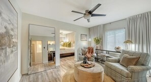 3 habitaciones, escritorio, tabla de planchar con plancha y wifi gratis 