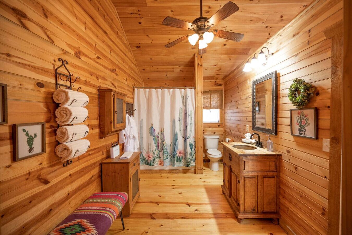 Combined shower/bathtub, hair dryer, towels, soap