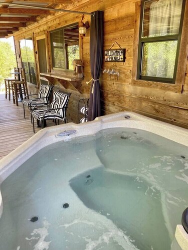 Mary-City on a Hill at Spring Creek