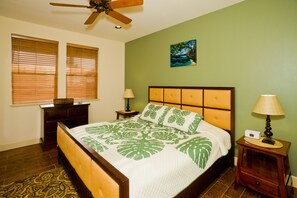 2 bedrooms, iron/ironing board, travel crib, free WiFi - Relax by the Sea, in this awesome 2 bedroom Condo (Waikoloa)