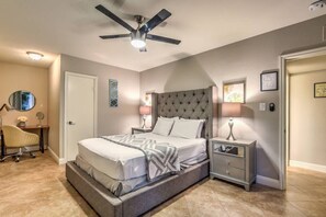 5 habitaciones, escritorio, tabla de planchar con plancha y wifi gratis 