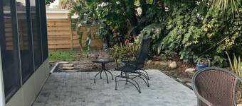 Venice Island Beach walk 2 beach, Sharkey’s, legacy trail,-2 homes available