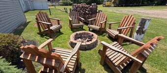 Strip Location | Pet Friendly | Fire Pit