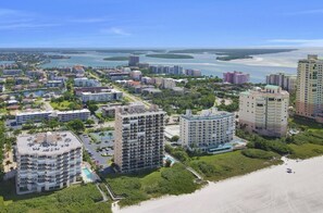 Exterior - Beachfront 2BR, 2BA on Gulf of America 15th-Floor Direct  Pool & Hot Tub Access (Marco Island)