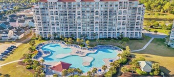 READY, SET, LET'S GO BAREFOOT! POOL, GOLF, BEACH!