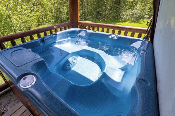 Baignoire à remous extérieure