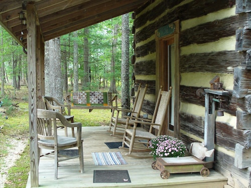 Ainutlaatuinen Four Seasons Retreat!