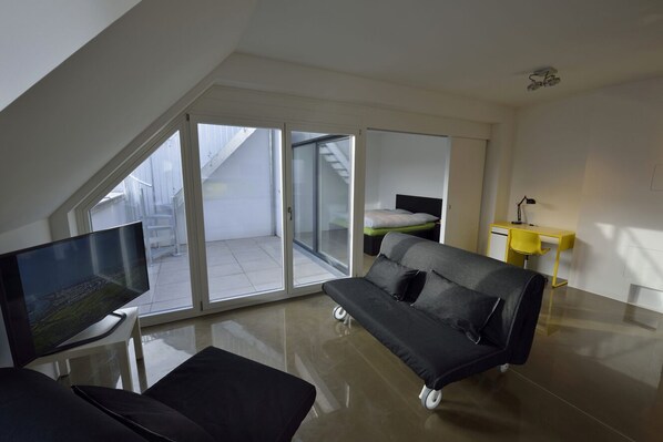 1 bedroom, iron/ironing board, free WiFi, bed sheets - Modern, Architect-Designed Penthouse Loft With 2 Outdoor Roof Terraces (Vienna)