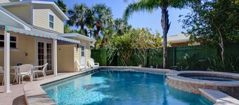 'Sea Breeze "- Vakker Clearwater Beach Home - Oppvarmet svømmebasseng, Spa & Grill