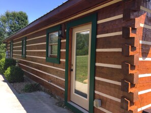 تفاصيل الفندق من الخارج