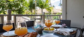 Hula On In to Beach House Chic Style, Click the Video tour below!