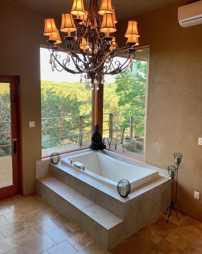 Scenic Hill Country Views in New Braunfels