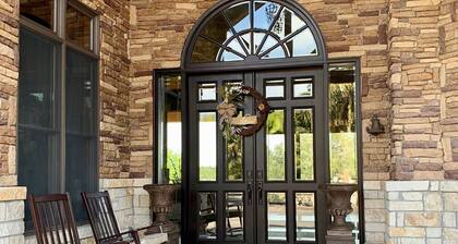 Scenic Hill Country Retreat uusissa Braunfels
