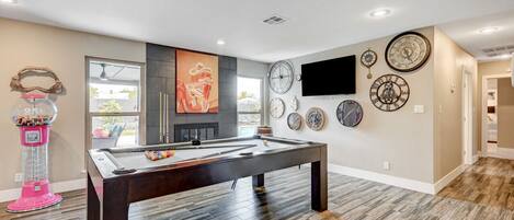 Spielezimmer