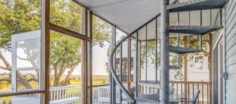 Spacious Home Close To Everything For Families and Vacationers.