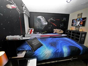 8 Schlafzimmer, Bügeleisen/Bügelbrett, Reisekinderbett, kostenloses WLAN
