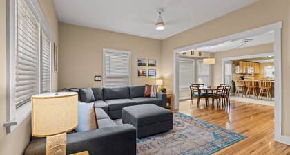 Cozy & Clean Home 2 blocks to Downtown, 3.5 mi. to base of Schweitzer!